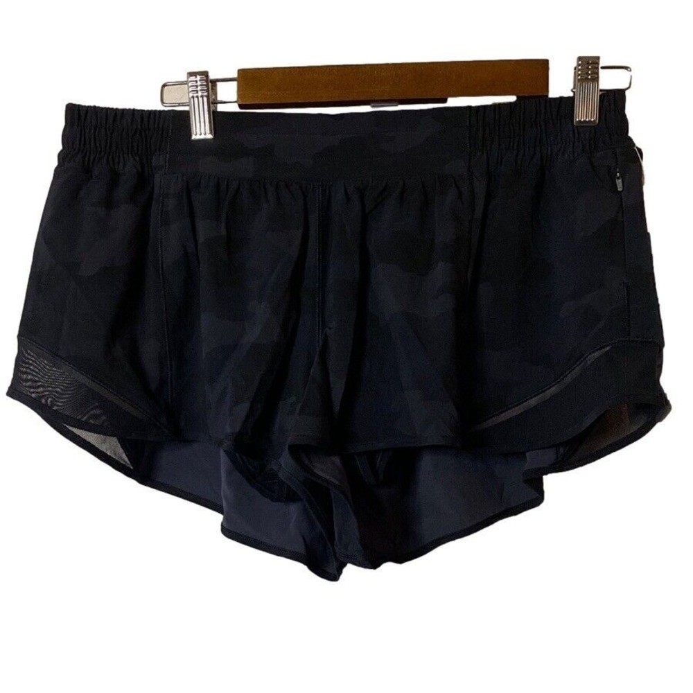 NWT Lululemon Hotty Hot Low-Rise Lined Short 2.5" Camo Deep Coal Multi Black 14